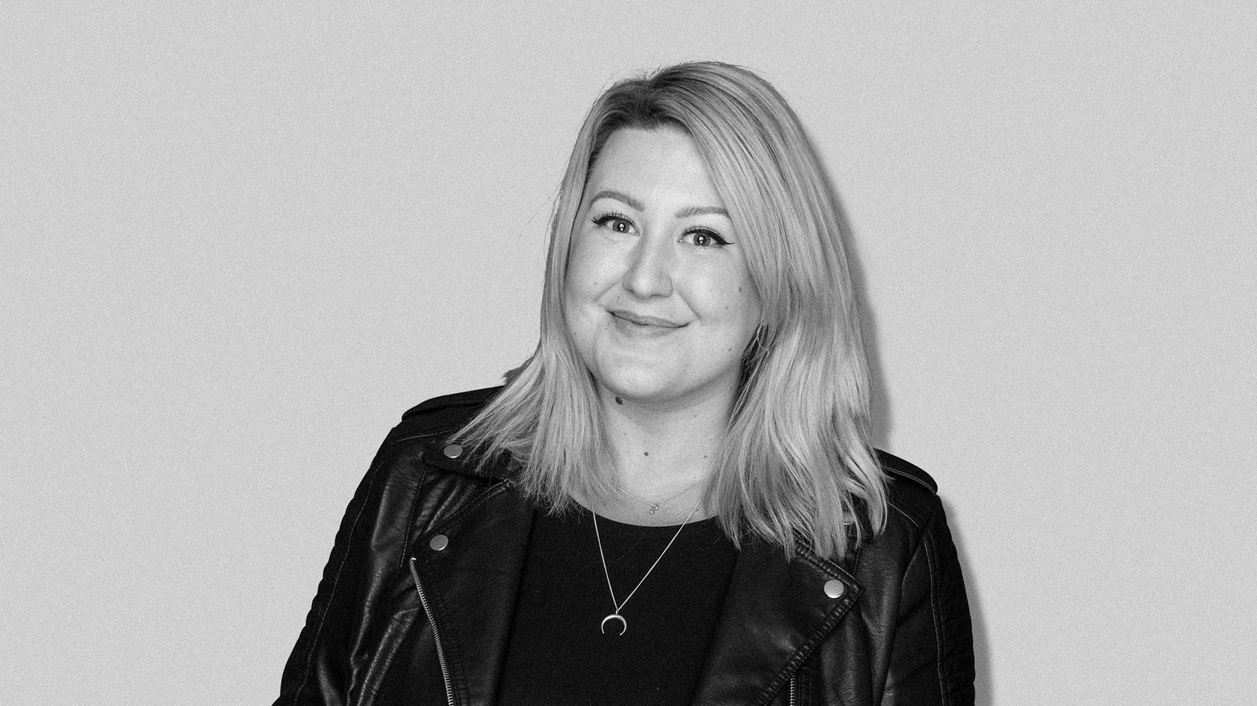 Black-and-white studio portrait of Josefin Fridlund, Art Director at Stendahls.